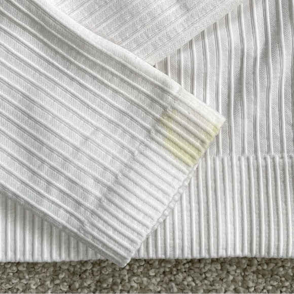 Lululemon Rest Less White Ribbed Cropped Half Zip Size 00 - Picture 7 of 8